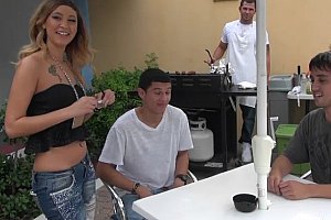 kendra lust艳妇吞精